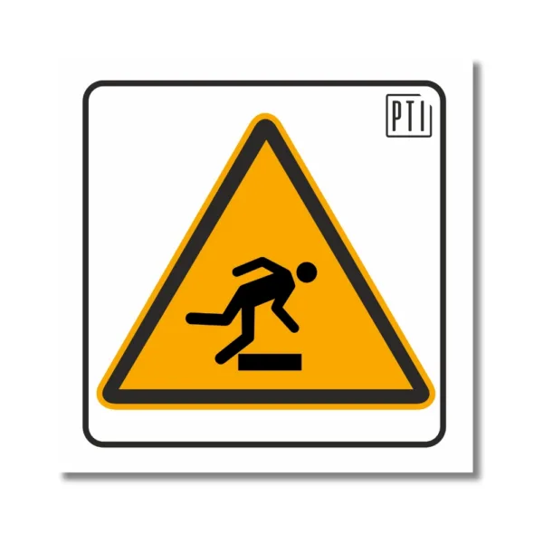 ATENCIÓN OBSTÁCULO A NIVEL DEL SUELO