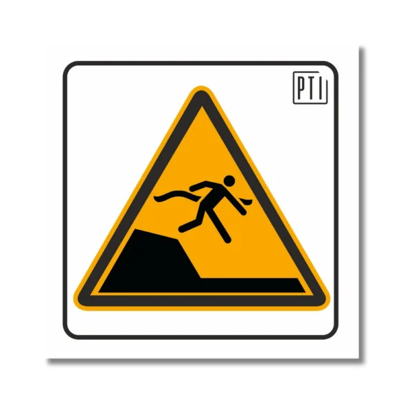 CAÍDA A DISTINTO NIVEL AL AGUA