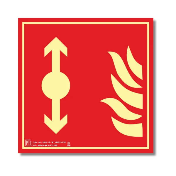 ACCESO BOMBEROS FLECHA SUPERIOR E INFERIOR