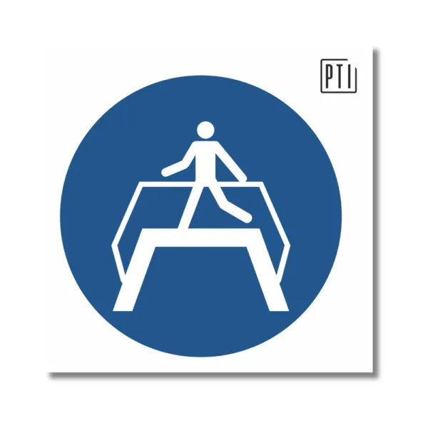 USO OBLIGATORIO DE LA PASARELA