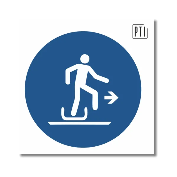 SALIDA POR LA DERECHA DEL TRINEO