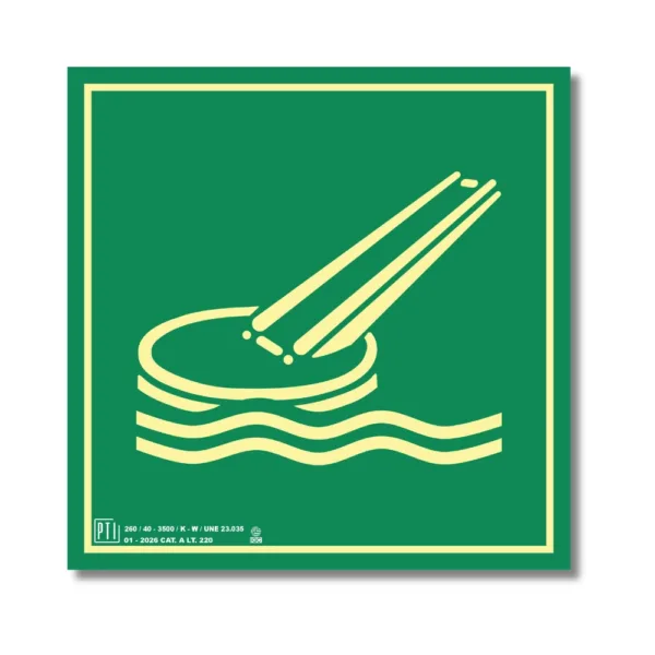 TOBOGÁN DE EVACUACIÓN MARINA