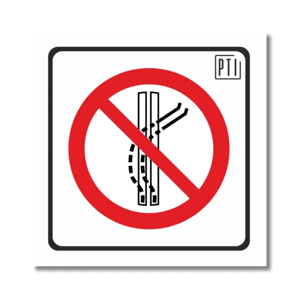 PROHIBIDO SALIR DE LA VIA DEL REMOLQUE